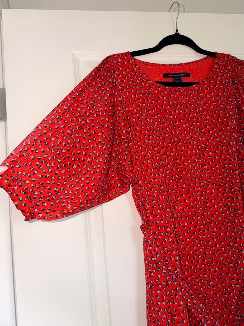 French Connection Women’s Red Printed Belted Dress size US 6 - Picture 3 of 7